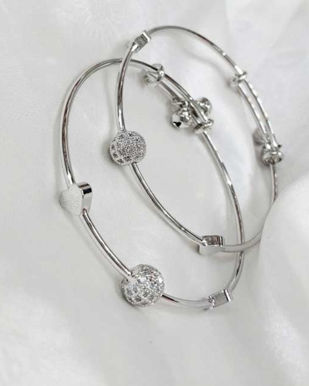 New Decent Look Gold Plated Fancy Ball and Heart Design Bangles (Pair)
